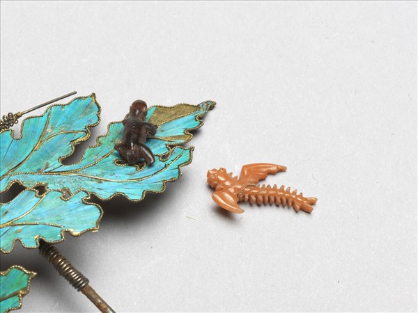 鎏金點翠五毒簪