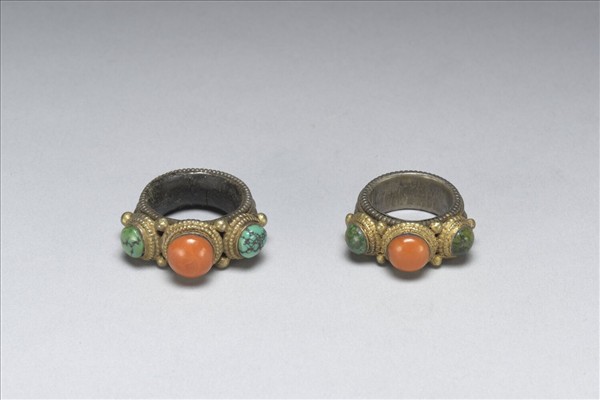 銀嵌珊瑚松石戒指