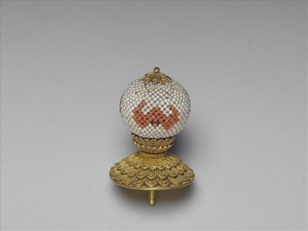 銀鍍金緝米珠萬福帽頂