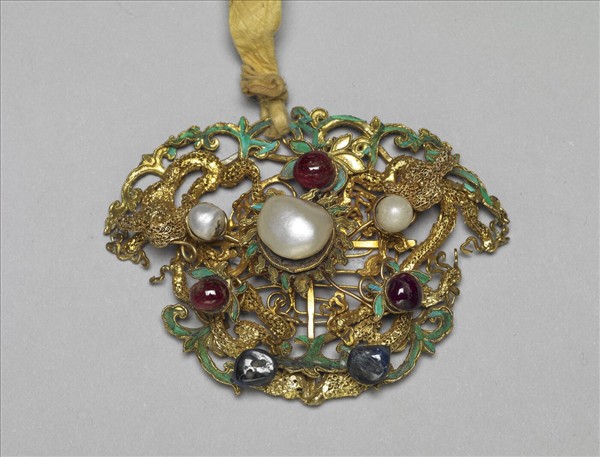 銀鍍金龍戲珠面簪