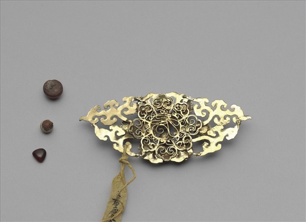 銀鍍金流雲菊花結子