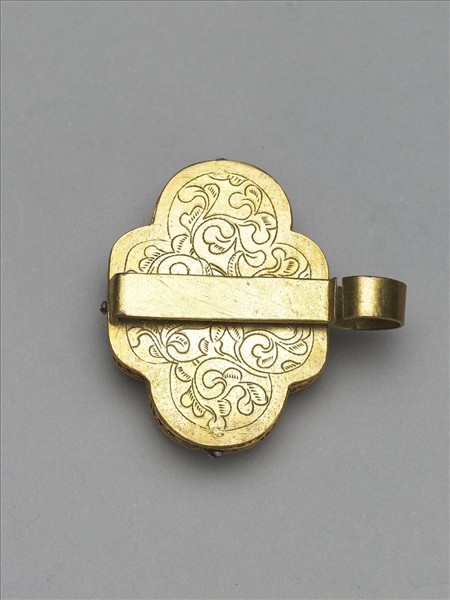 纍絲鑲紅料石帶板