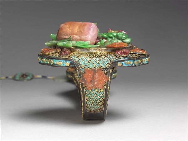 紅木鑲寶石如意