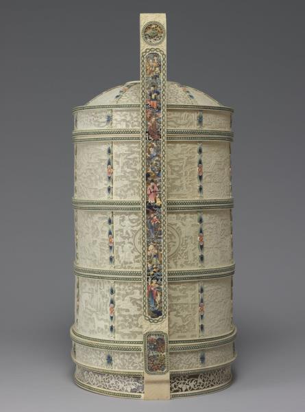 象牙雕四層透花提食盒