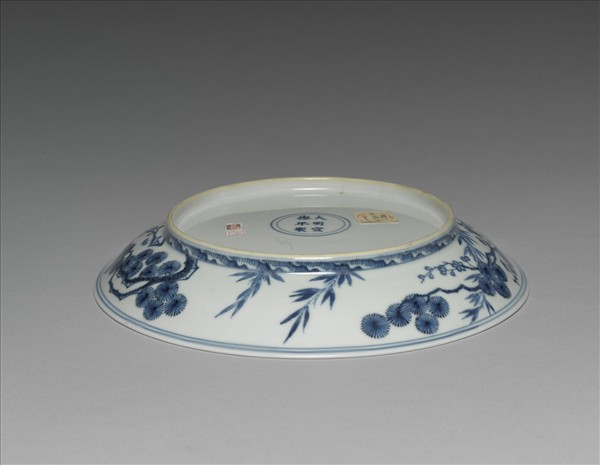 青花歲寒三友圖盤