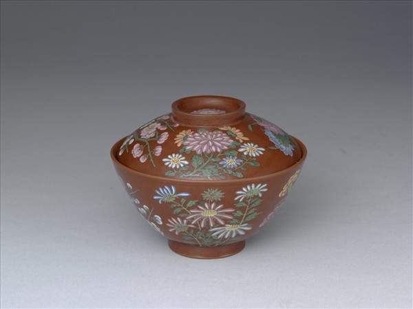 宜興胎畫琺瑯四季花卉蓋碗