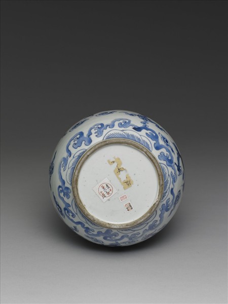 景德鎮窯 青花雲龍玉壺春瓶