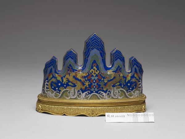 掐絲琺瑯龍紋筆山