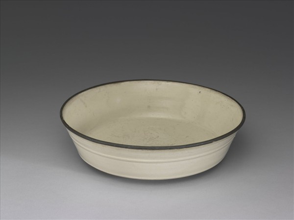 定窯 白瓷劃花蓮花紋洗