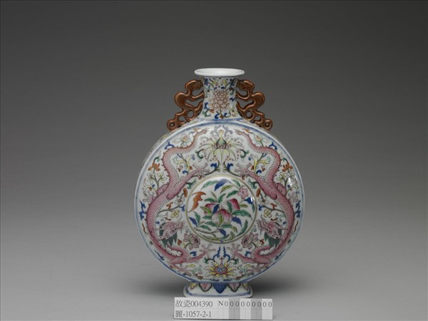 粉彩花卉雙龍紋扁壺