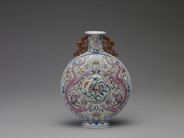 粉彩花卉雙龍紋扁壺