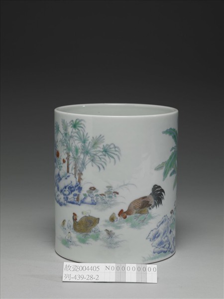 鬥彩子母雞圖筆筒