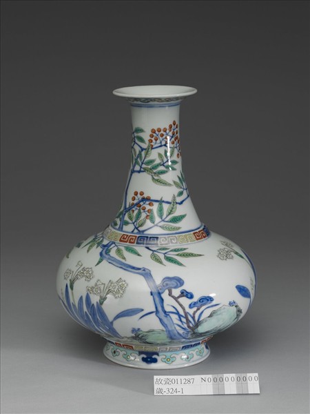 青花粉彩花卉紋瓶