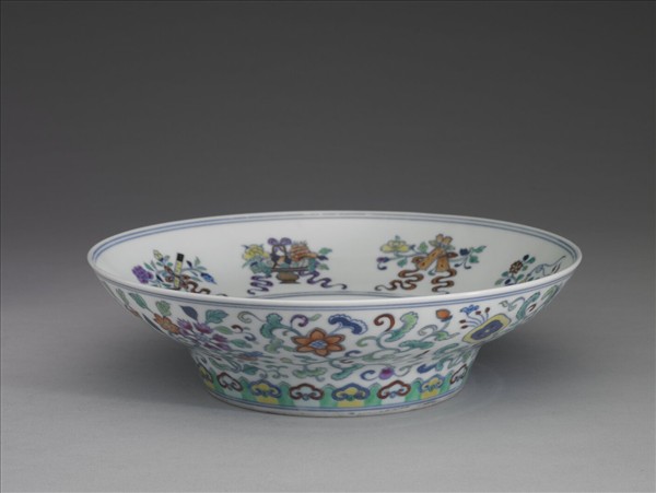 青花五彩暗八仙紋盤