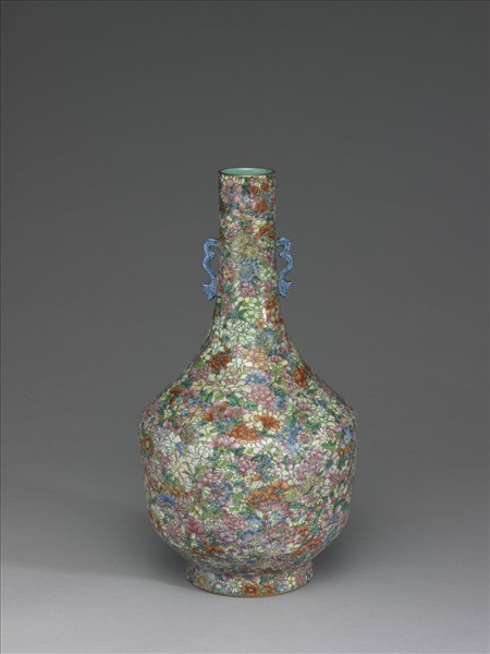 粉彩萬花錦螭耳瓶