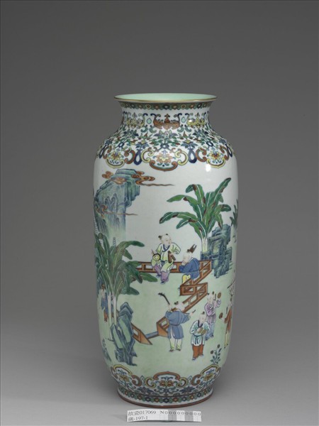 鬥彩十二子燈籠尊