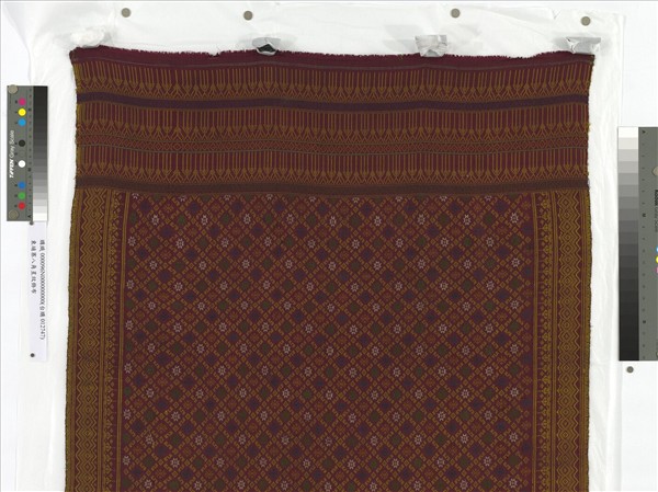 柬埔寨 八角星紋織錦飾布