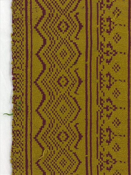 柬埔寨 八角星紋織錦飾布