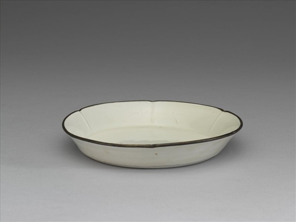 定窯 白瓷葵花式洗