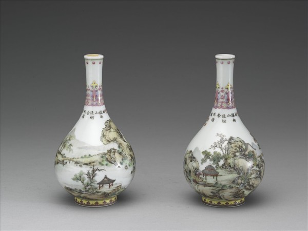 琺瑯彩山水樓閣膽瓶