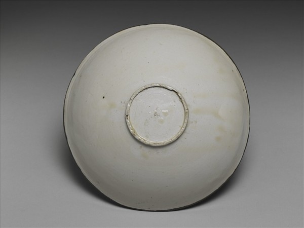 定窯 印花四季花卉花口碗