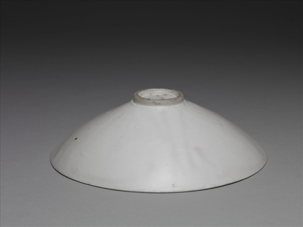 定窯 白釉印花菊花碗