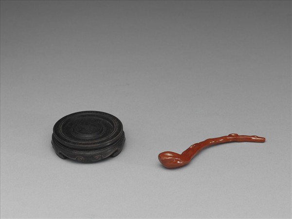 綠彩紅龍水盛及水匙