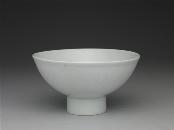 暗花八寶高足碗