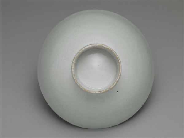 暗花八寶高足碗