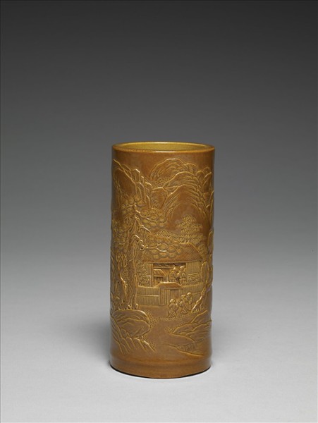 紫金釉雕刻山水筆筒