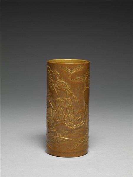 紫金釉雕刻山水筆筒