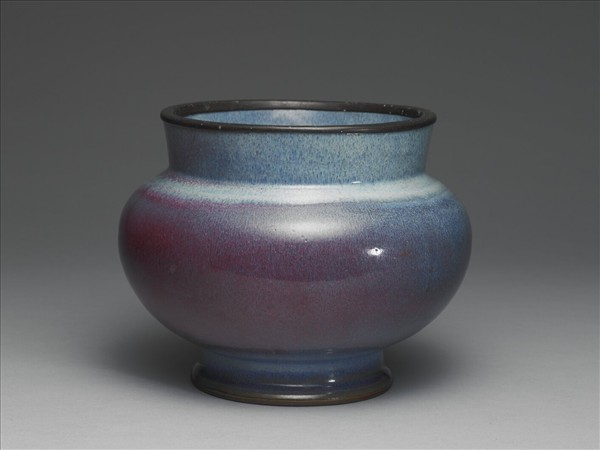 鈞窯 天藍玫瑰紫渣斗式瓷盆