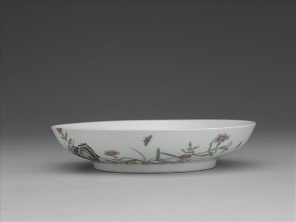 琺瑯彩萱花月季圖碟