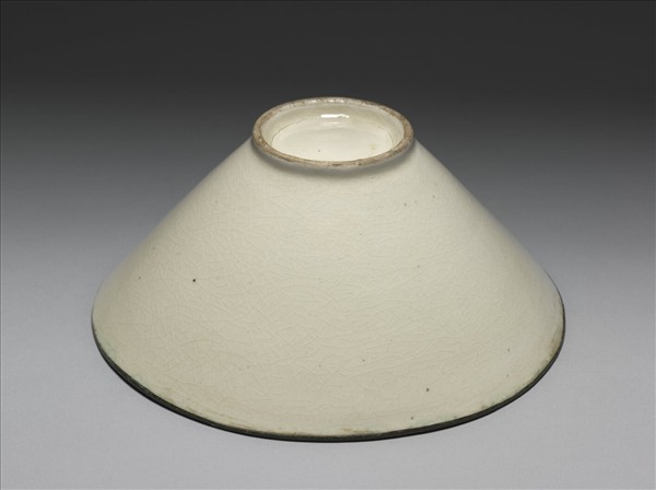 土定印花壽字碗