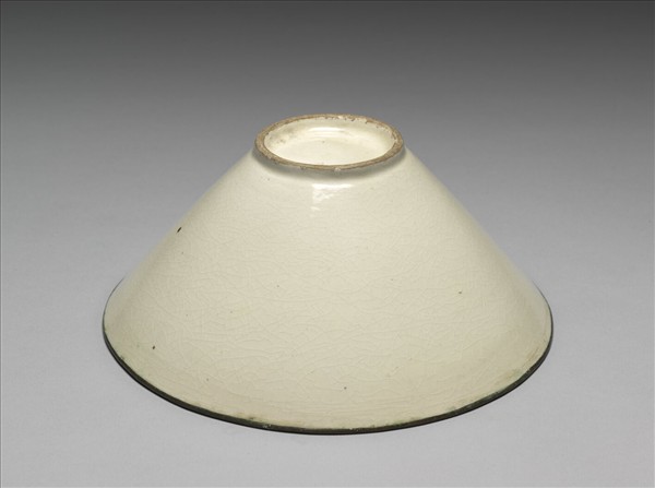 土定印花壽字碗