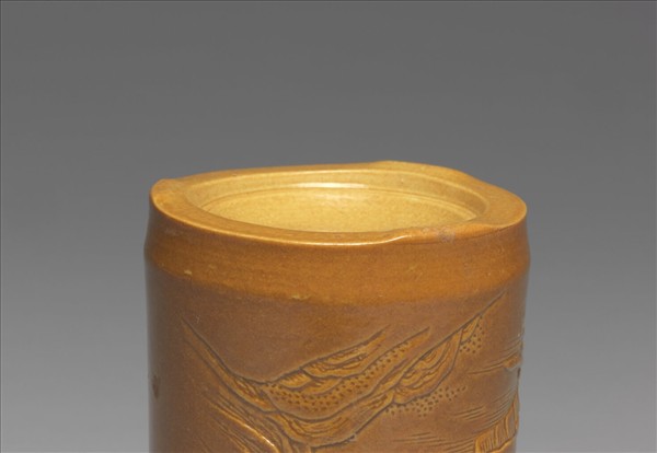 紫金釉雕刻山水筆筒