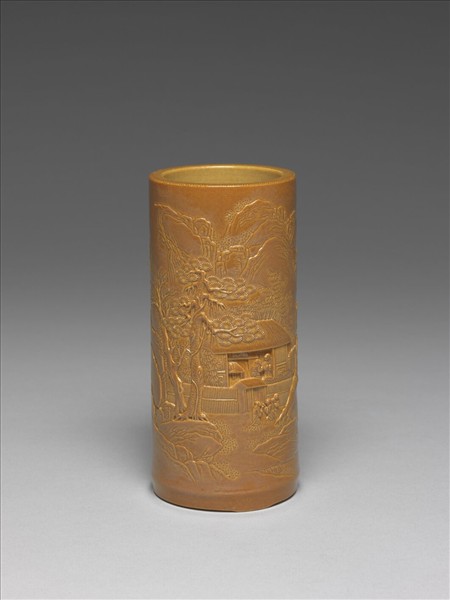 紫金釉雕刻山水筆筒