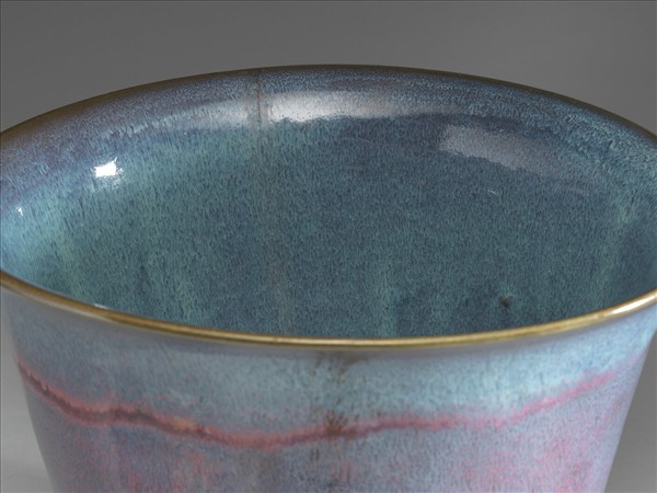 鈞窯 天藍玫瑰紫仰鐘式花盆