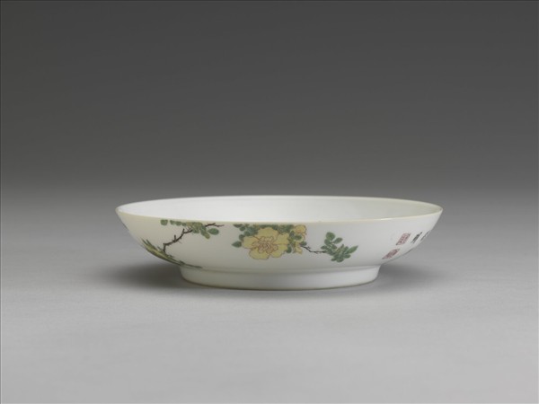 琺瑯彩薔薇花紋碟