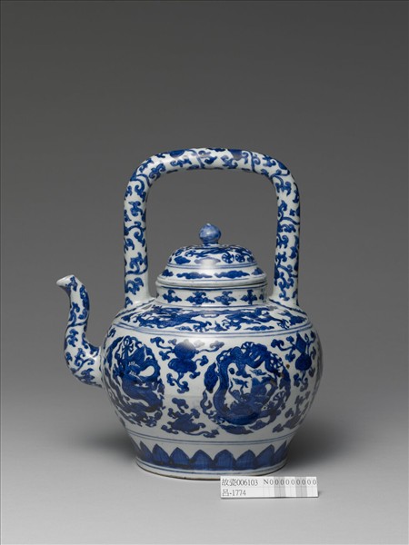 青花雲龍紋提梁壺