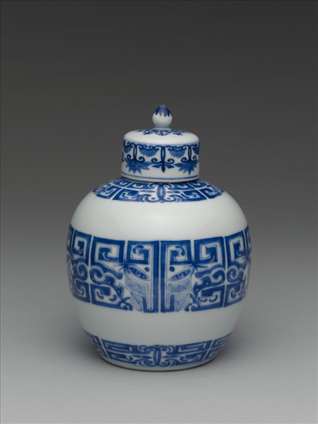 青花獸面紋蓋罐