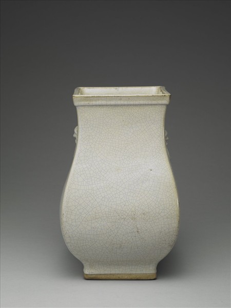 石灣窯 白瓷獸環鈁