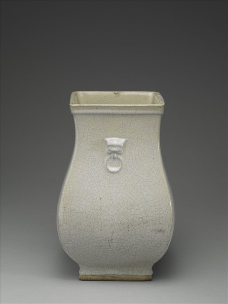 石灣窯 白瓷獸環鈁