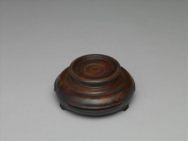 青花雲龍紋蒜頭瓶