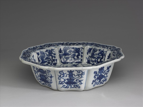 青花龍鳳紋八方洗