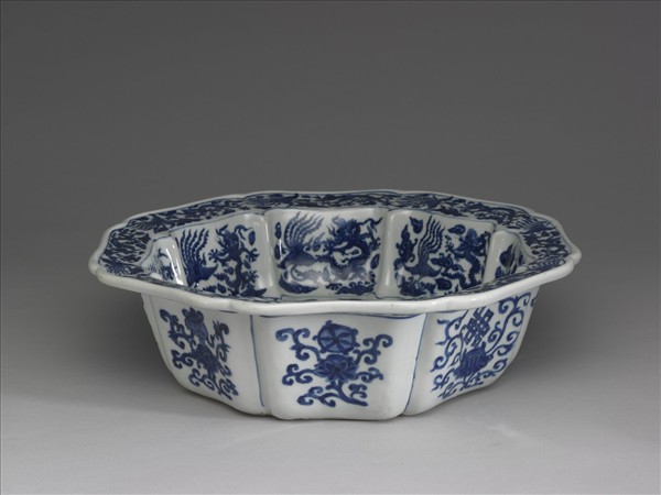 青花龍鳳紋八方洗