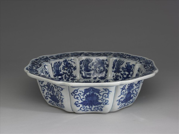 青花龍鳳紋八方洗