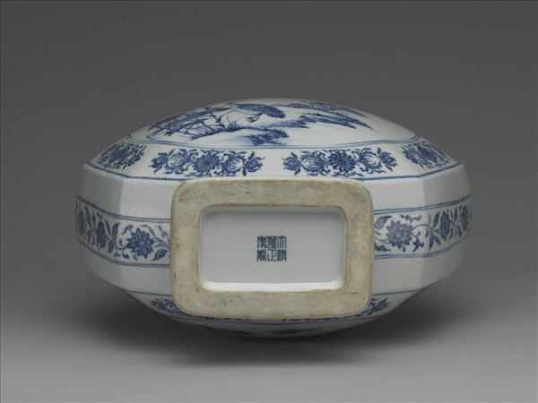 青花花鳥紋八方扁壺