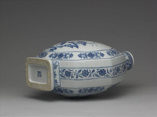 青花花鳥紋八方扁壺