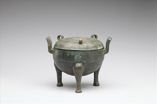 獸帶紋鼎